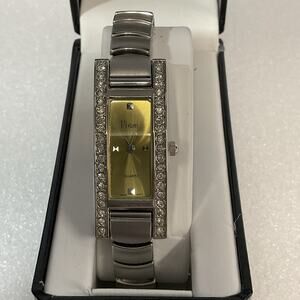 Vivian Ladies Watch Silver Tone Stretch Stainless Band GnuFashion Needs Battery